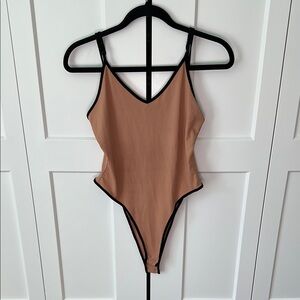 SHEIN Tan Ribbed Bodysuit with Black Edging